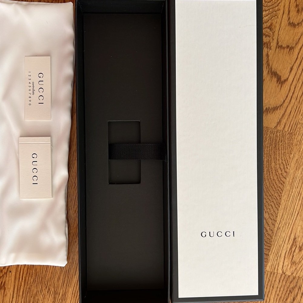 Authentic Gucci bracelet - Picture 2 of 4